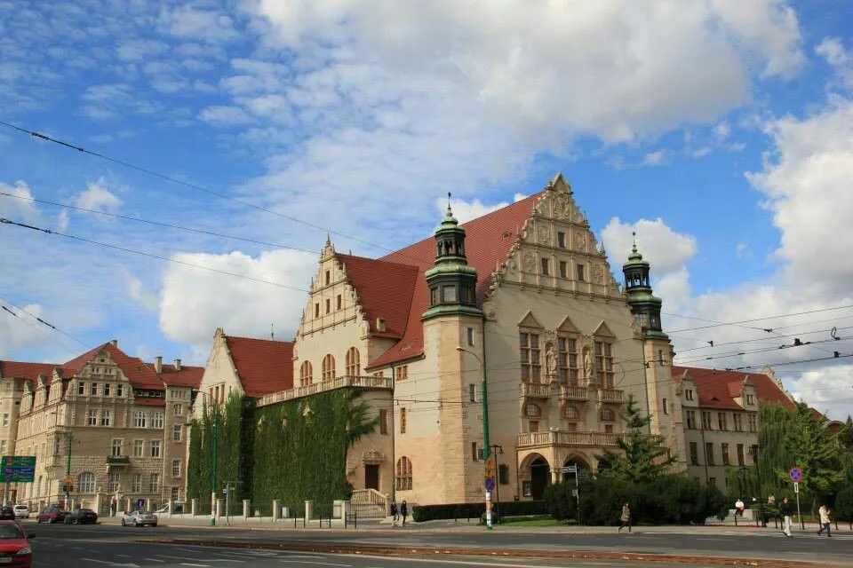 Adam Mickiewicz University